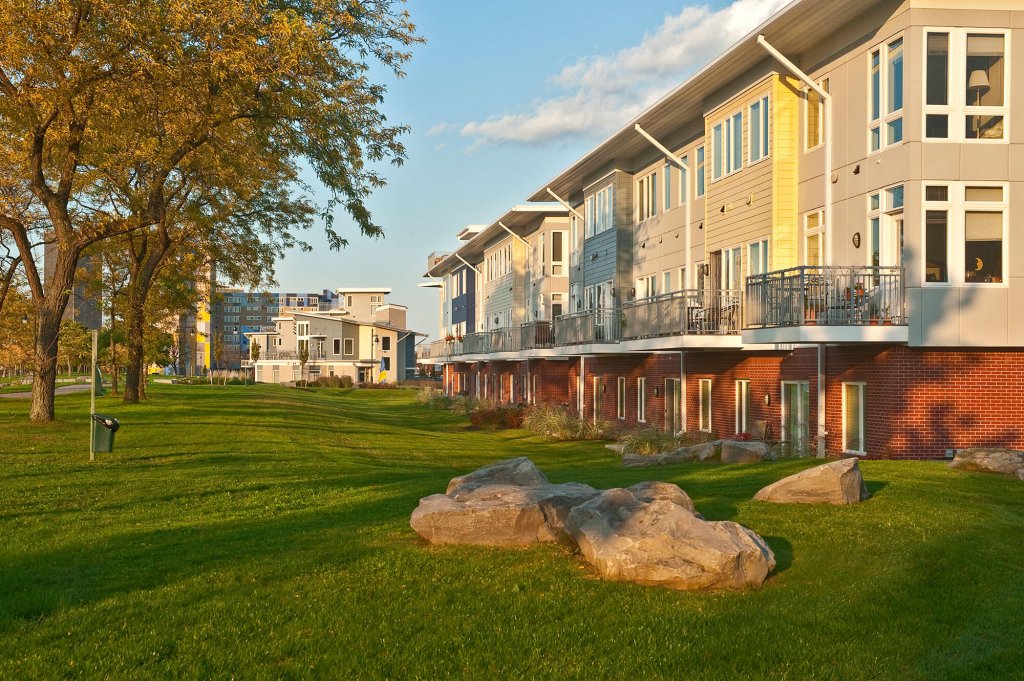 Erie Harbor Exterior photo 22