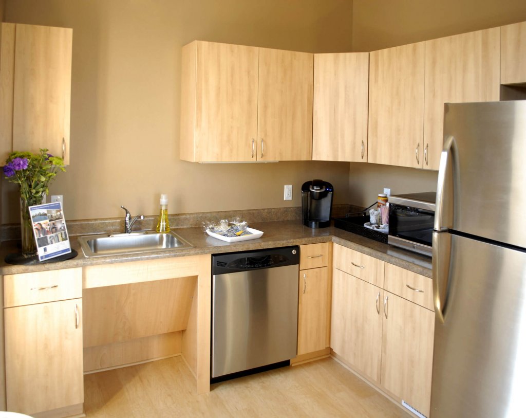 Erie Harbor Interior photo 31