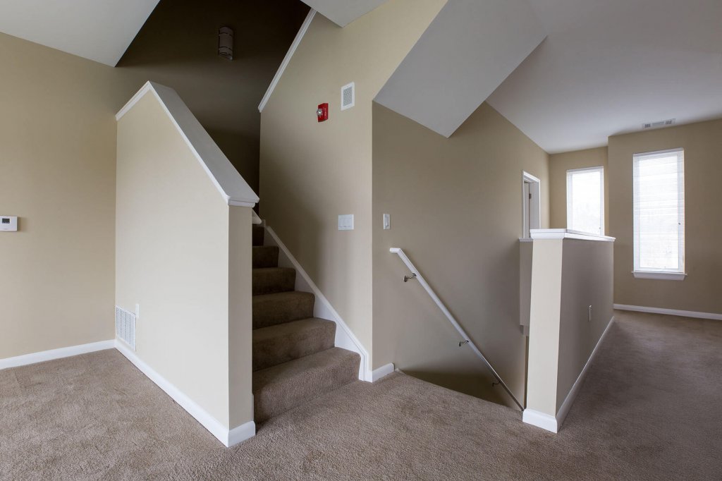 Erie Harbor Interior photo 6