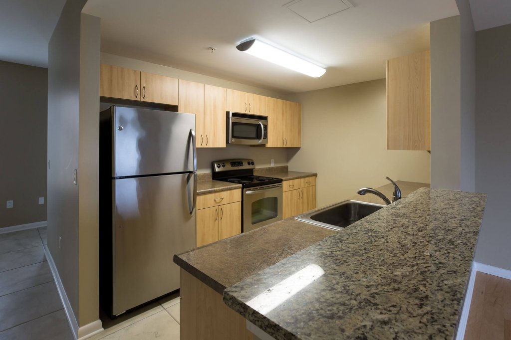 Erie Harbor Interior photo 2