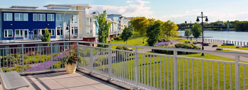 Erie Harbor Exterior photo 19