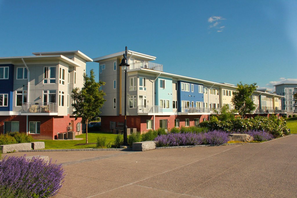 Erie Harbor Exterior photo 17